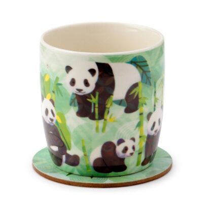 Conjunto Caneca e Base Panda - 300ml, Porcelana e Cortiça, Design Encantador de Panda, Apta para Micro-ondas, Ideal para Amantes de Pandas, Perfeita para Uso Diário, Ótima Opção de Presente, Alta Qualidade