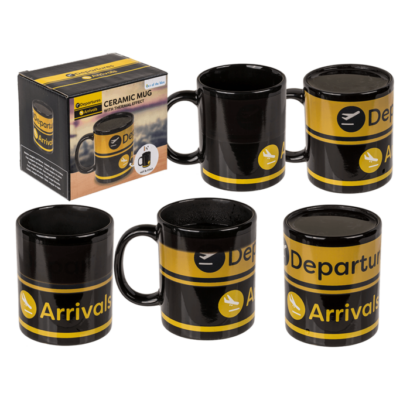 Caneca em Grés – Aeroporto Partidas e Chegadas – Efeito Térmico, Capacidade de 300 ml, Design Exclusivo, Dimensões Aproximadas: 9 × 8,5 cm, Ideal para Café ou Chá, Inclui Caixa de Oferta, Perfeita para Presentear Viajantes e Amantes da Aviação