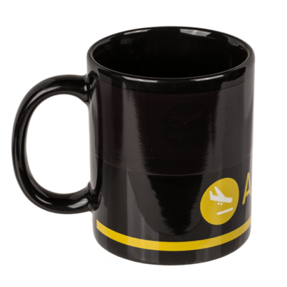 Caneca em Grés – Aeroporto Partidas e Chegadas – Efeito Térmico, Capacidade de 300 ml, Design Exclusivo, Dimensões Aproximadas: 9 × 8,5 cm, Ideal para Café ou Chá, Inclui Caixa de Oferta, Perfeita para Presentear Viajantes e Amantes da Aviação