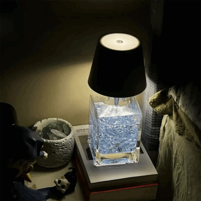Candeeiro LED de Garrafa Recarregável – Lâmpada de Mesa Portátil com Sensor Touch, 3 Intensidades de Luz, Mudança de Cor, Autonomia até 13h, Compatível com Gargalos até 3 cm